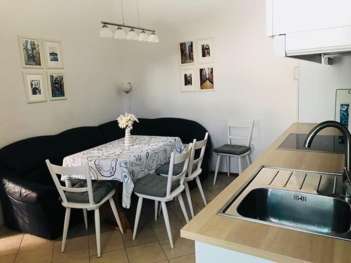 Feel The Atmosphere Apartment